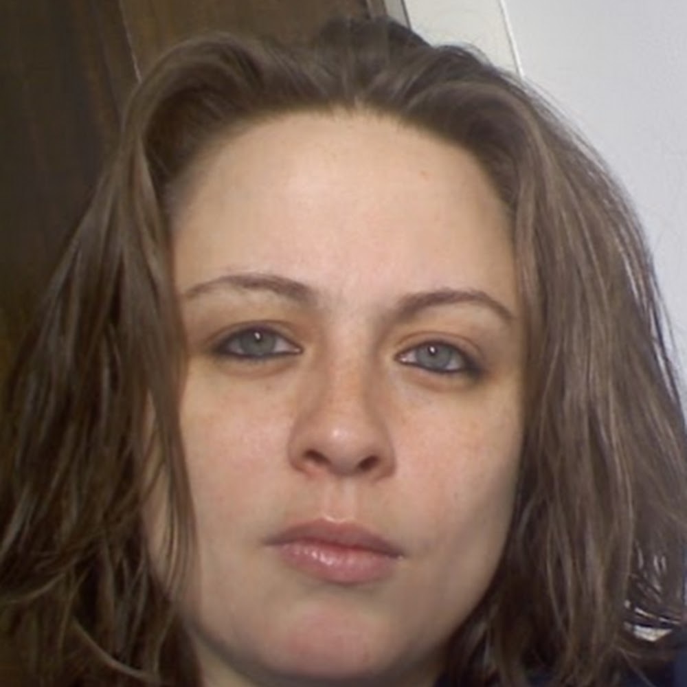 Meet your Posher, Lynette